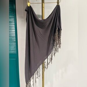 Chan Lu Elegant Gray silver chain Fringed Scarf